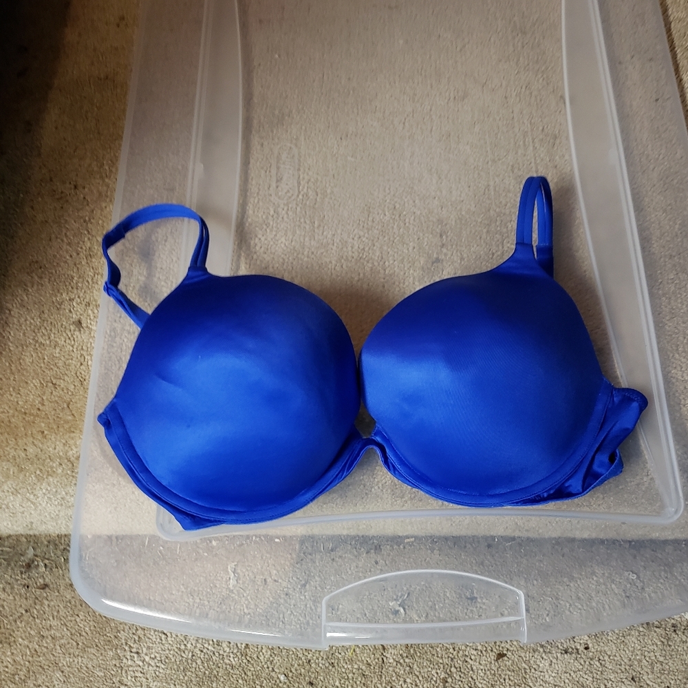 Blue Victoria secret bra. Make an offer
